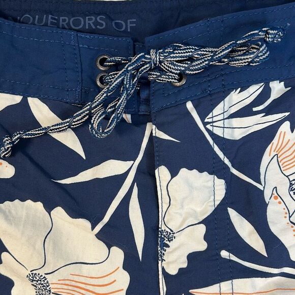 Patagonia Wavefarer Board Shorts Men’s 33 8” Inseam blue floral - Picture 4 of 7